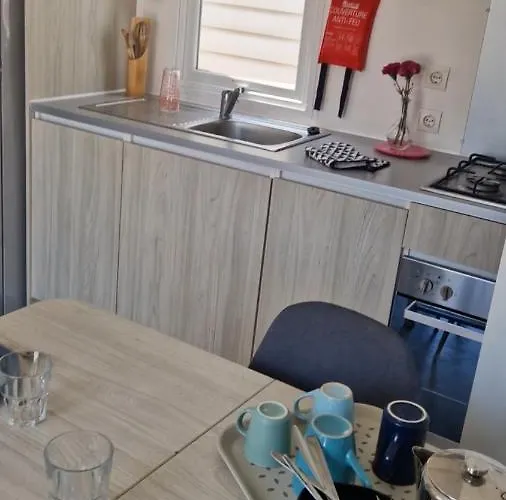 Mobil 4* 캠프장 Gastes